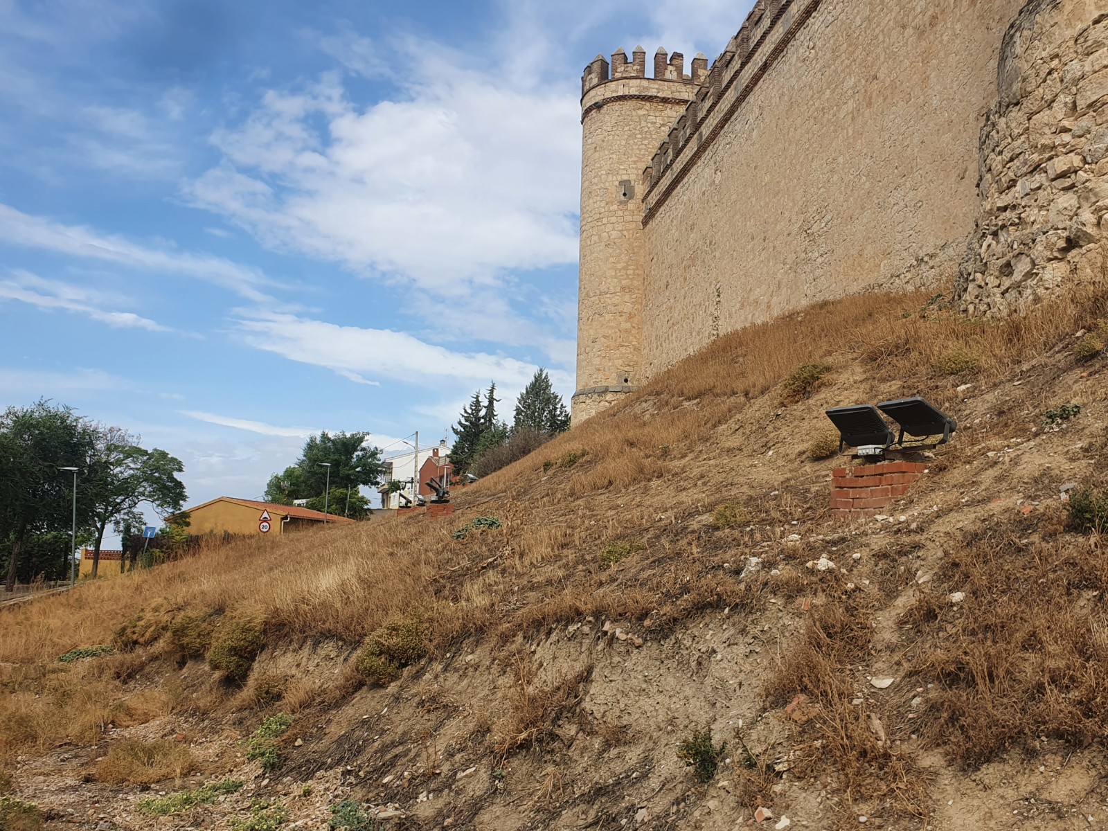 El Ayuntamiento de Maqueda sigue apostando por el plan de renovación del alumbrado de nuestra localidad y por la eficiencia energética